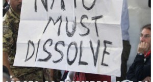 Italia, Bologna 12/ DIC/2015: “NO alla guerra, NO alla NATO”